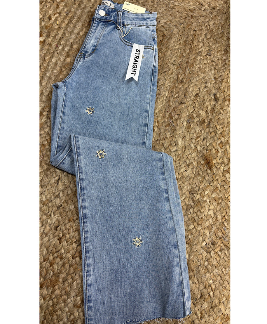 PANTALON BORDADO FLOWER