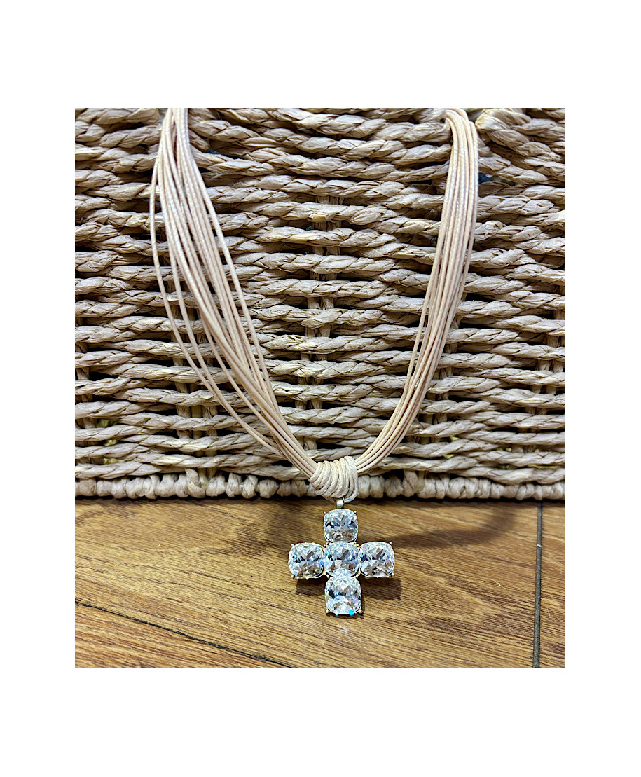 collar de mujer, collar cruz cristales, collar cuero azul, collar elegante.