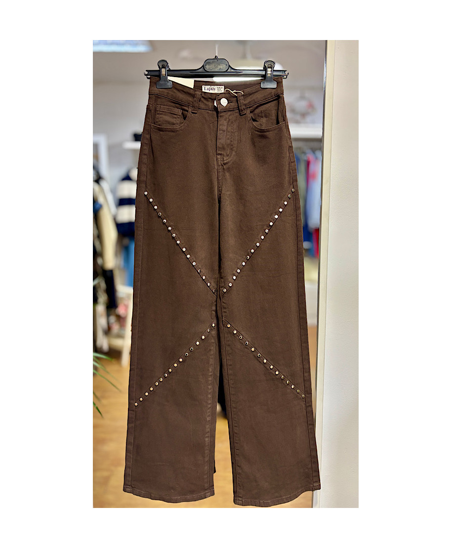 DENIM TACHAS BROWNIE