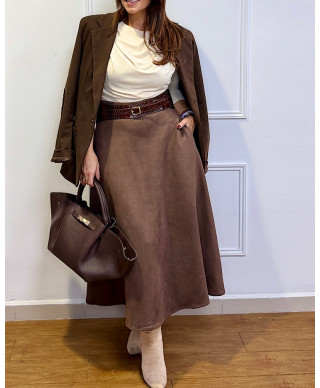FALDA MIDI EFECTO ANTE MARRON