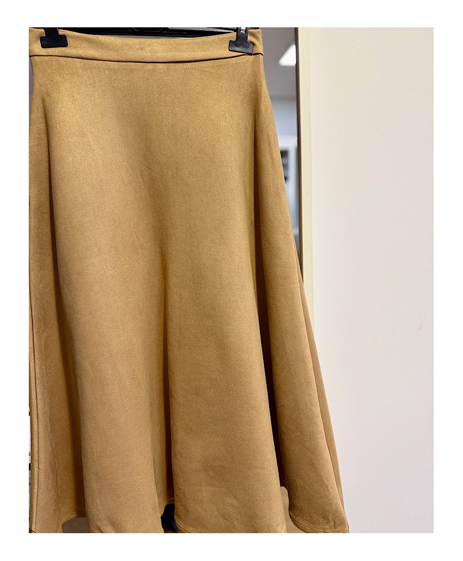 FALDA MIDI EFECTO ANTE CAMEL