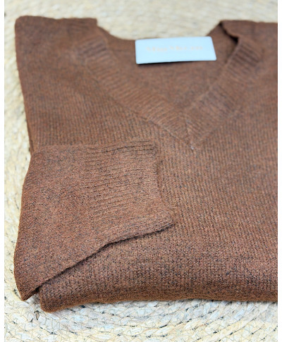 JERSEY CUELLOPICO NEREA MARRON