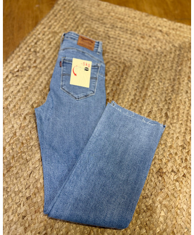 PANTALON TINA AZUL CLARO