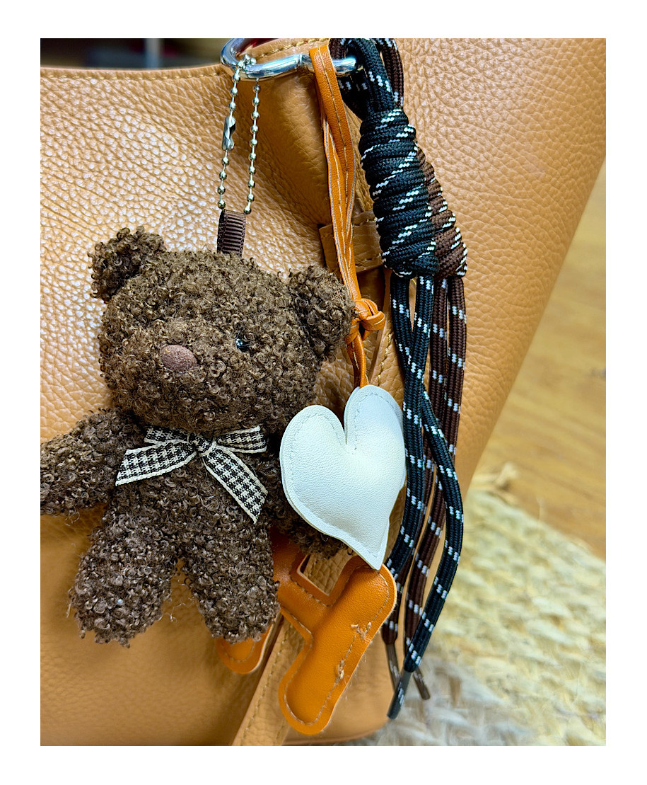 CHARM TEDDY