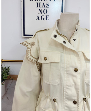 CHAQUETA SAFARI BORDADA BLANCO ROTO