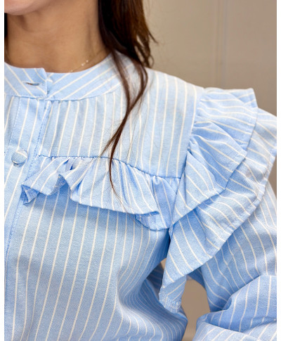 CAMISA CELESTE DE RAYAS CON VOLANTES