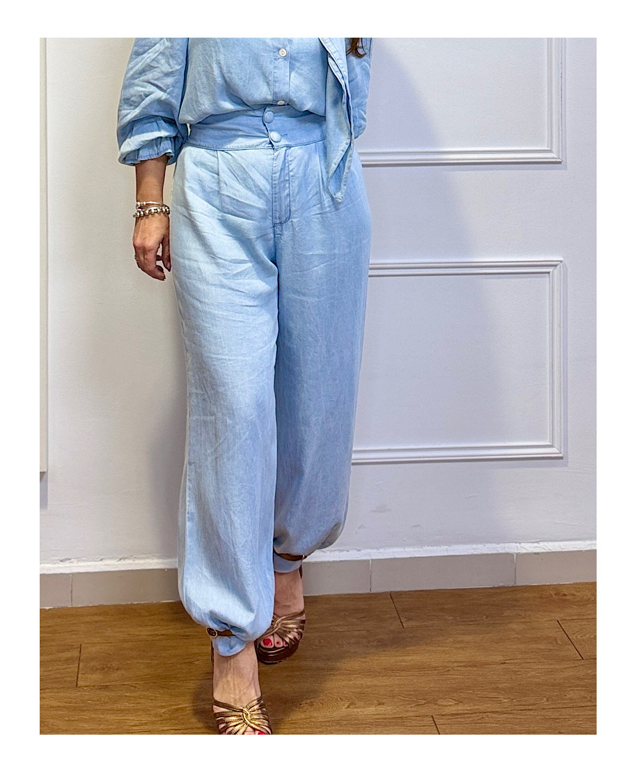 PANTALÓN CELESTE SOFT CHIC