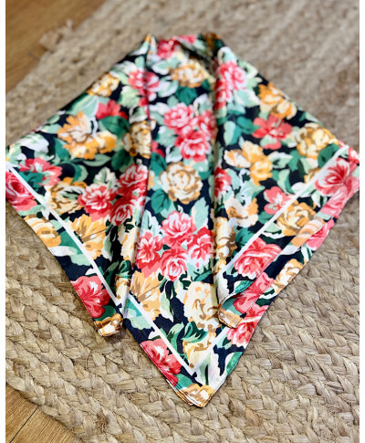 PAÑUELO PREMIUM FLORAL VINTAGE MULTICOLOR