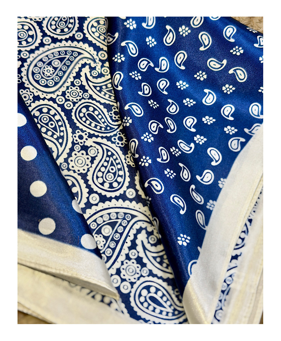 PAÑUELO CLÁSICO PAISLEY AZUL ELEGANCE