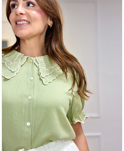 BLUSA “CELESTE ROMANCE” VERDE