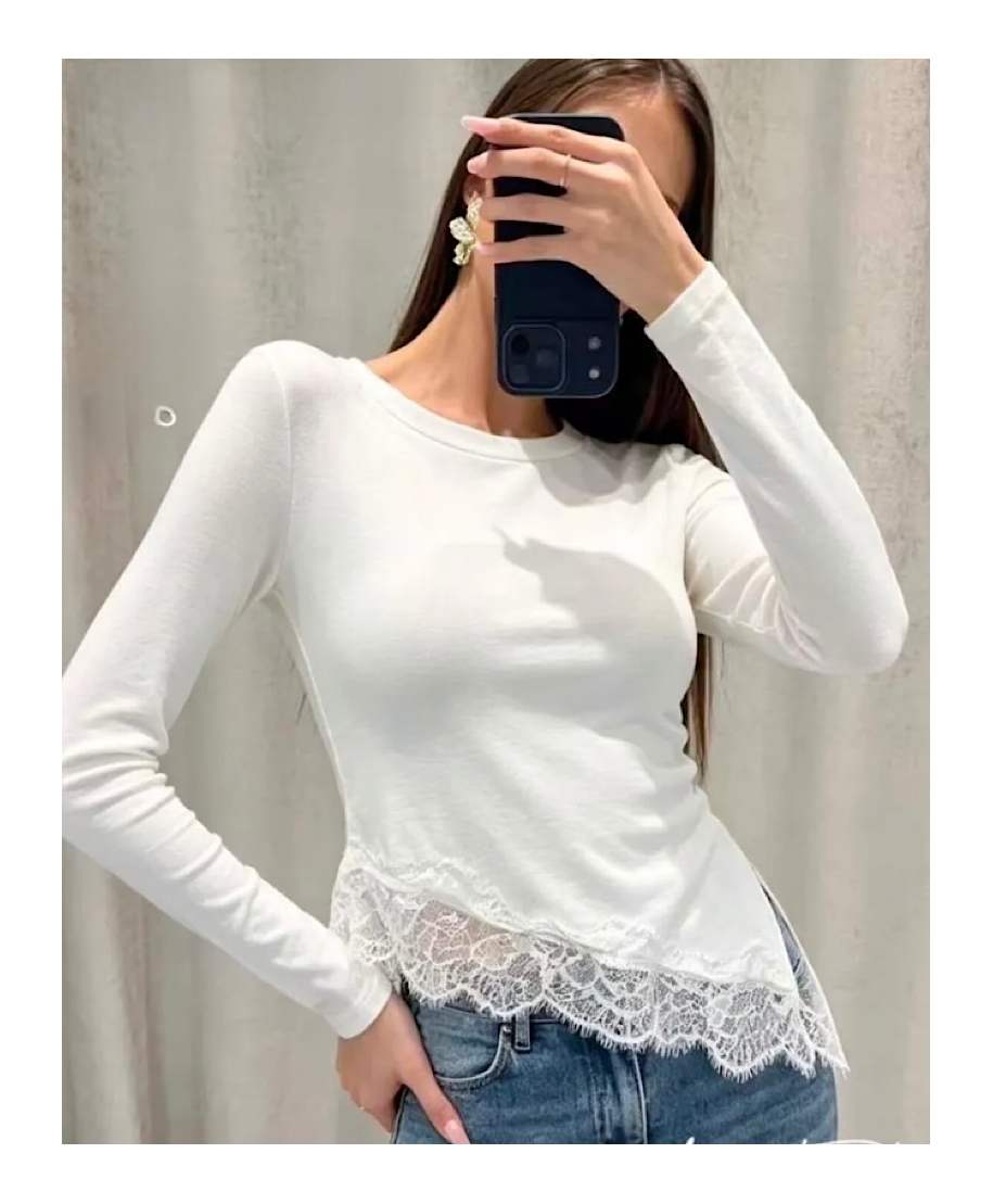 CAMISETA NINA · BAJO DE ENCAJE· BLANCA