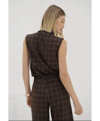 TOP LIA · MARRON