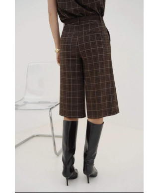 BERMUDA LIA · MARRON