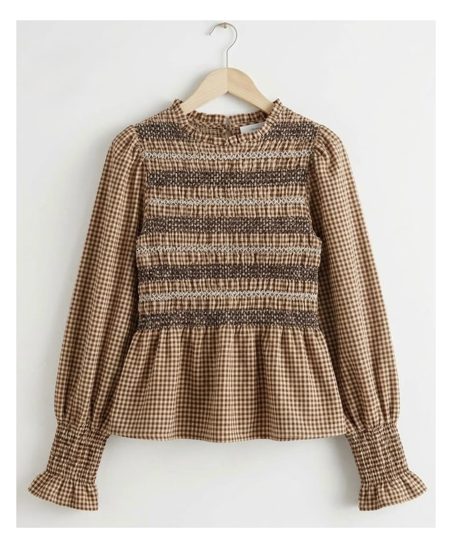 BLUSA MARTA · CUADROS Y BORDADOS