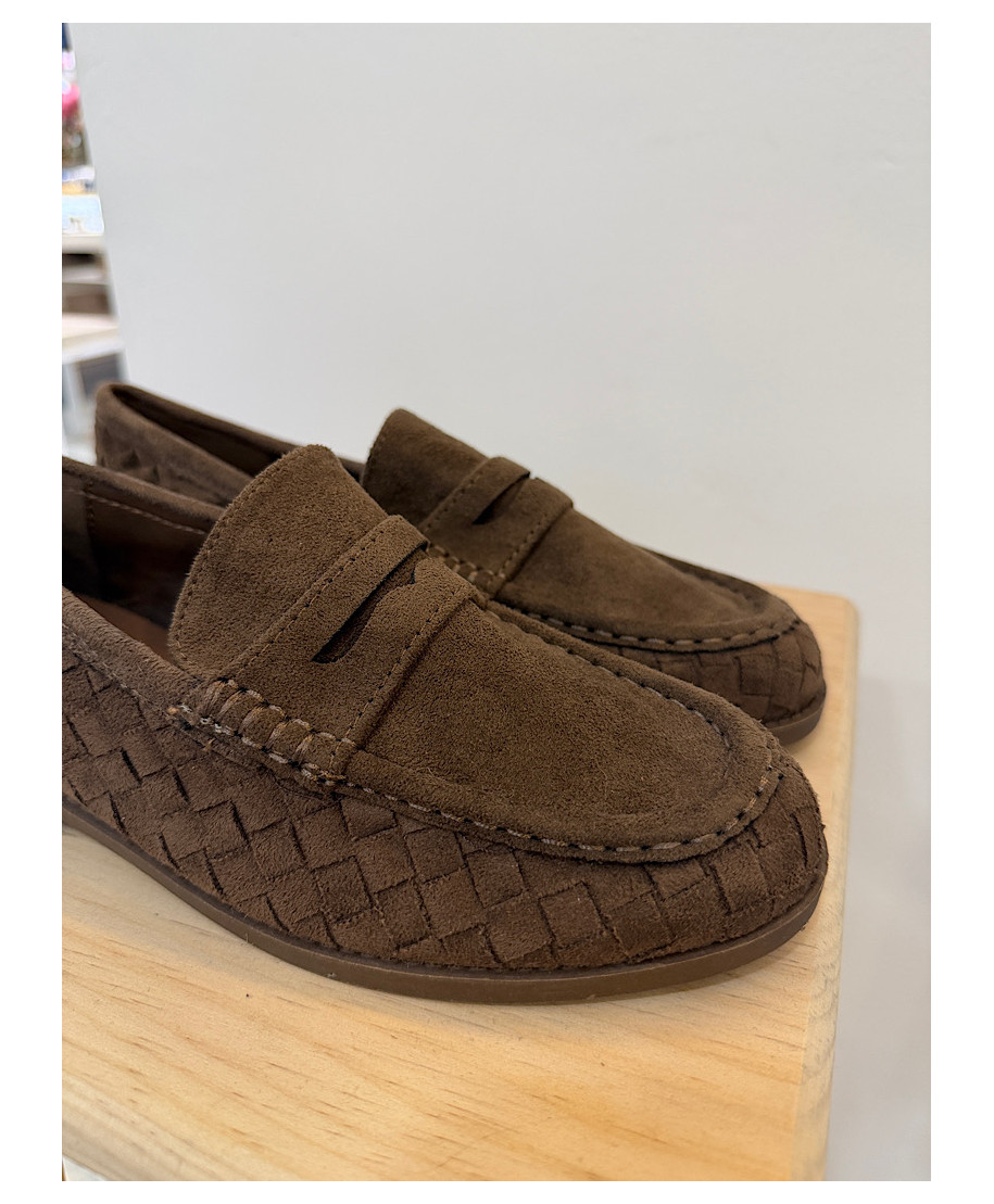 MOCASINES BELLAMY · EFECTO ANTE TRENZADO · MOCCA