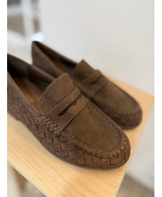 MOCASINES BELLAMY · EFECTO ANTE TRENZADO · MOCCA