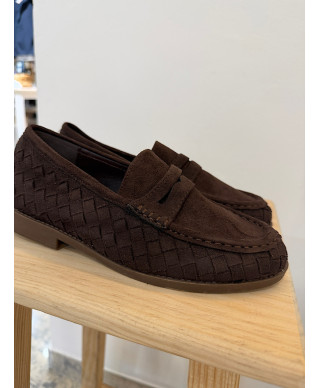 MOCASINES BELLAMY · EFECTO ANTE TRENZADO · CHOCO